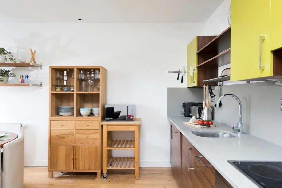 Modern 2 Bed Apartment W Balcony In 伦敦 外观 照片